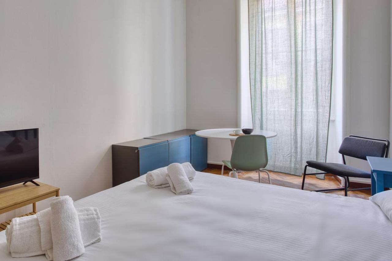 Апартаменты Joivy Mauri - Cosy Flats Near The Duomo Милан Экстерьер фото