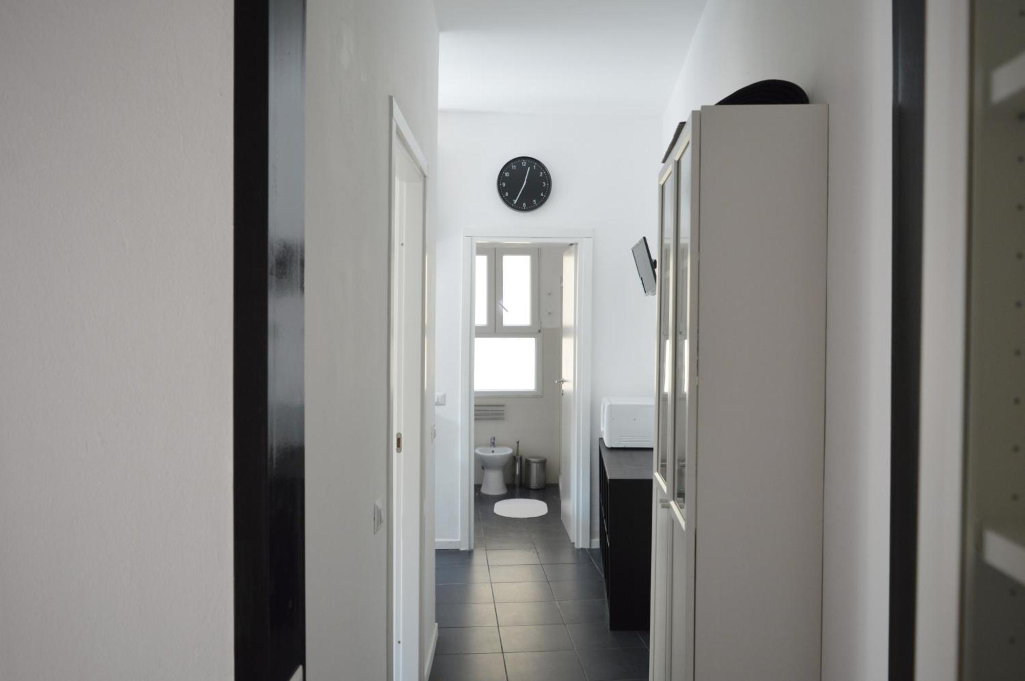 Апартаменты Joivy Mauri - Cosy Flats Near The Duomo Милан Экстерьер фото