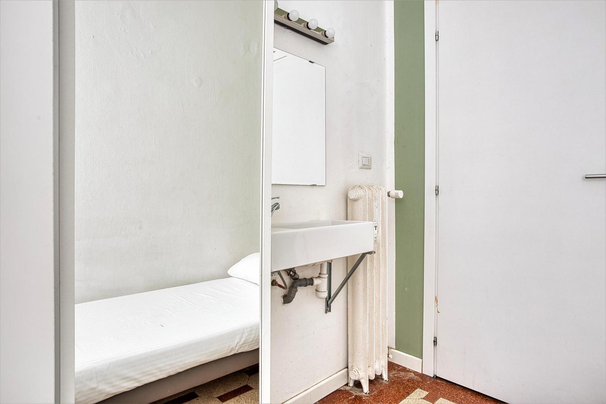 Апартаменты Joivy Mauri - Cosy Flats Near The Duomo Милан Экстерьер фото