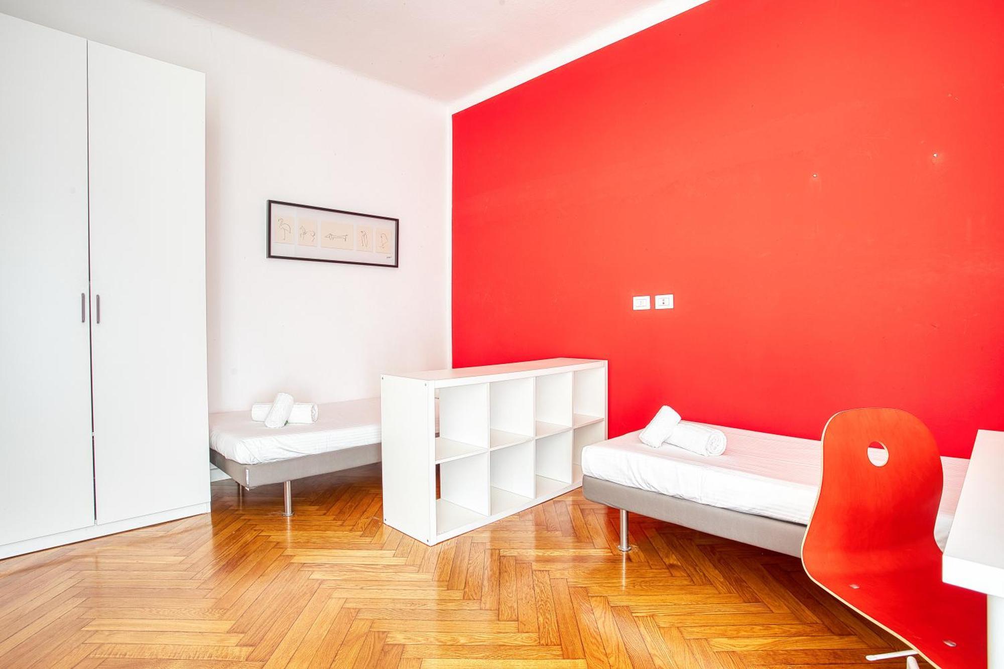 Апартаменты Joivy Mauri - Cosy Flats Near The Duomo Милан Экстерьер фото